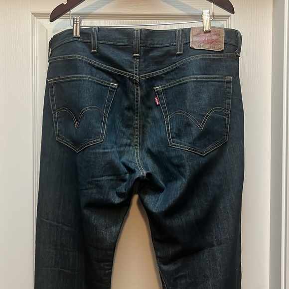 Levi’s 501 Dark wash 38x34 Button Fly Jeans - Picture 5 of 5